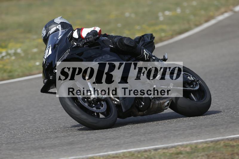 /37 09.08.2026  Pluess Motosport ADR/Einsteiger/77